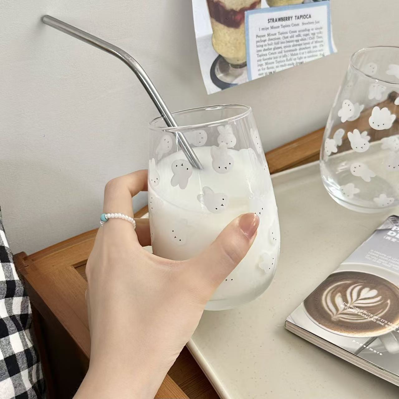 Cute Miffy Rabbit Printed Glas - огляд і ціна Coffee Tea & Company