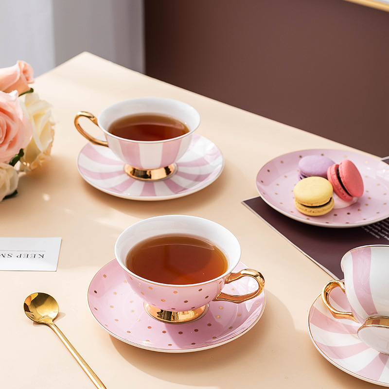 Ceramic Pink Coffee Mugs with  - огляд і ціна Coffee Tea Pictures
